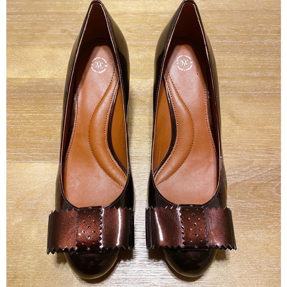 Johnston & Murphy Bronze Bow Wedges NWOB - Picture 3 of 13